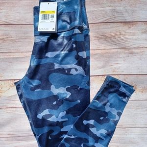 Nike camo full length leggings